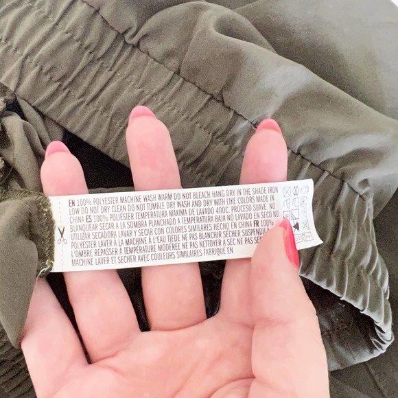 Wyld Hart Army Green Drawstring Waist Ankle Zip Pants Women's Size Large L - Picture 6 of 7